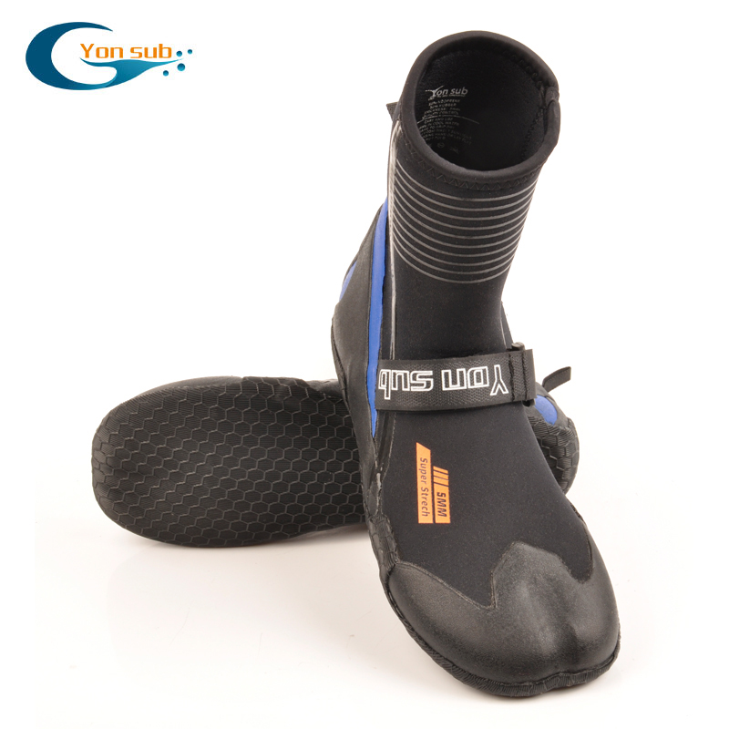 1 Pair Yonsub Rock Fishing Shoes Professional Anti-slip Steel Nail